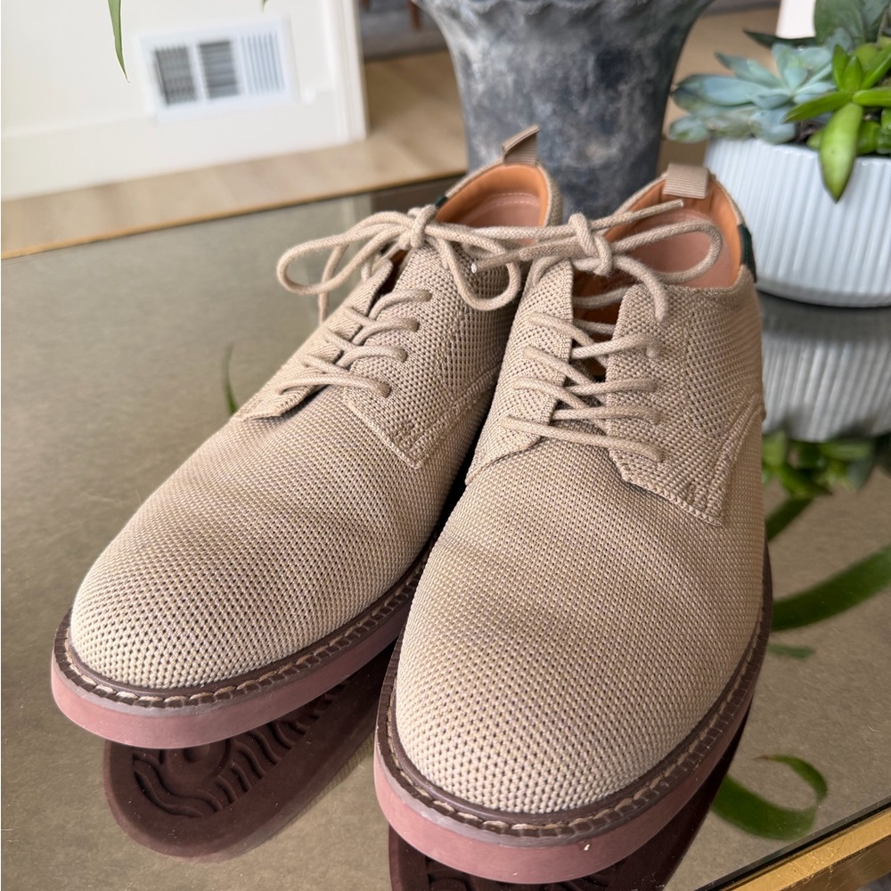 G.H. Bass & Co. Taupe Lace-Up Flats